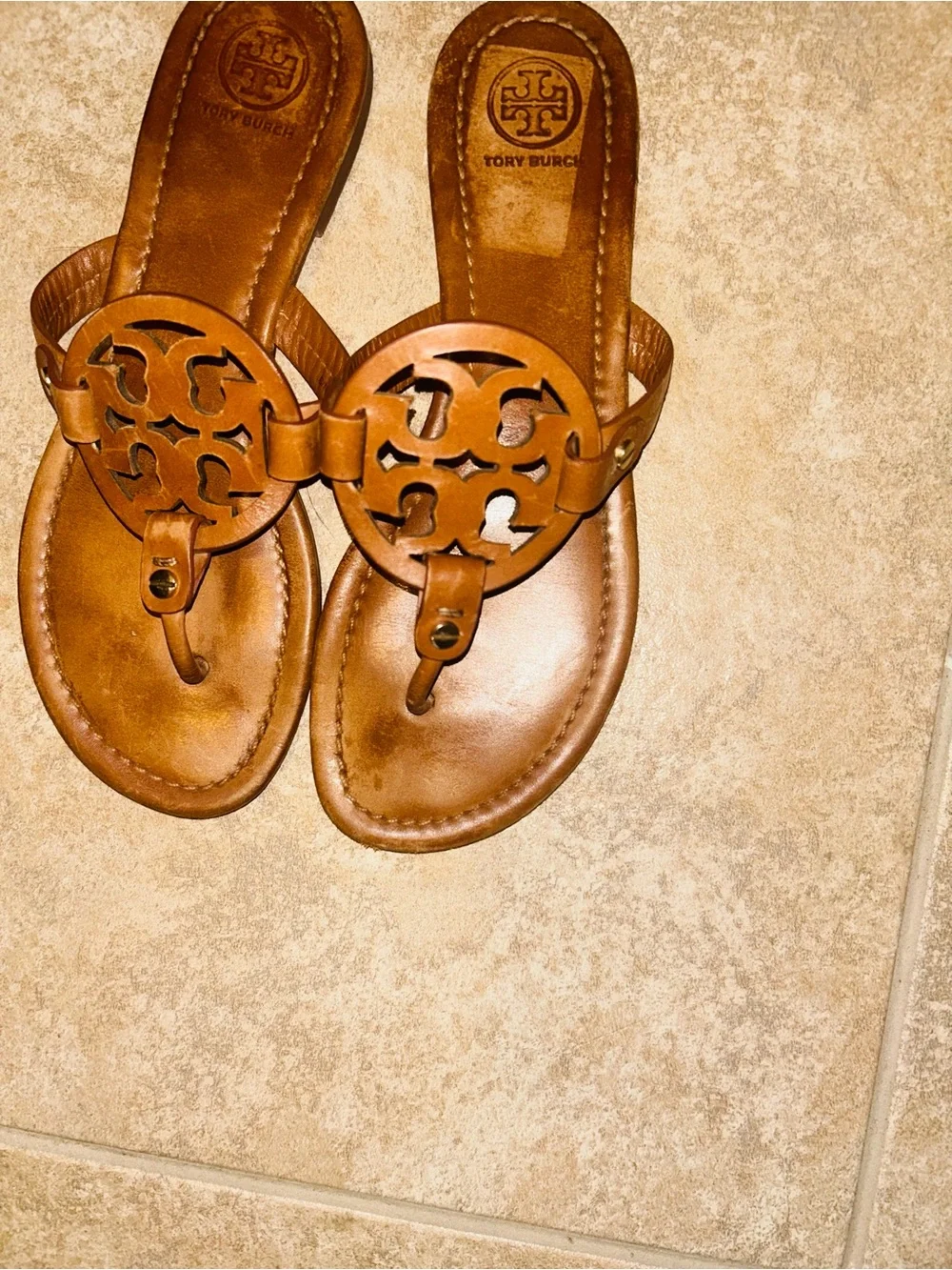 Tory Burch Tan Leather Logo Thong Sandals Miller Brown Tan 7.5